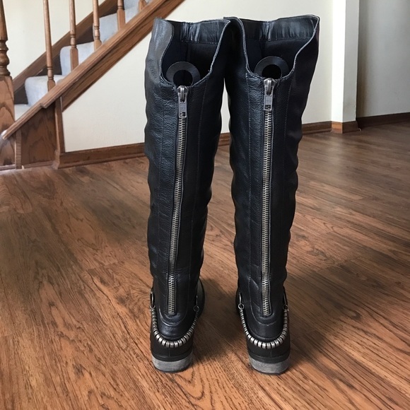 Black Boots with Silver Coil Design - Picture 9 of 15